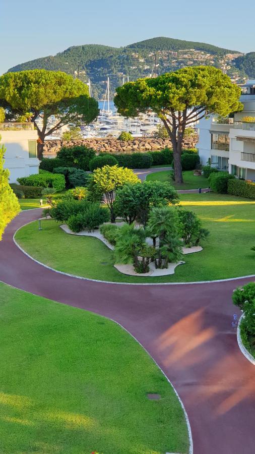 Garden And Beach Sea View Apartment Cannes Mandelieu-la-Napoule Exterior photo